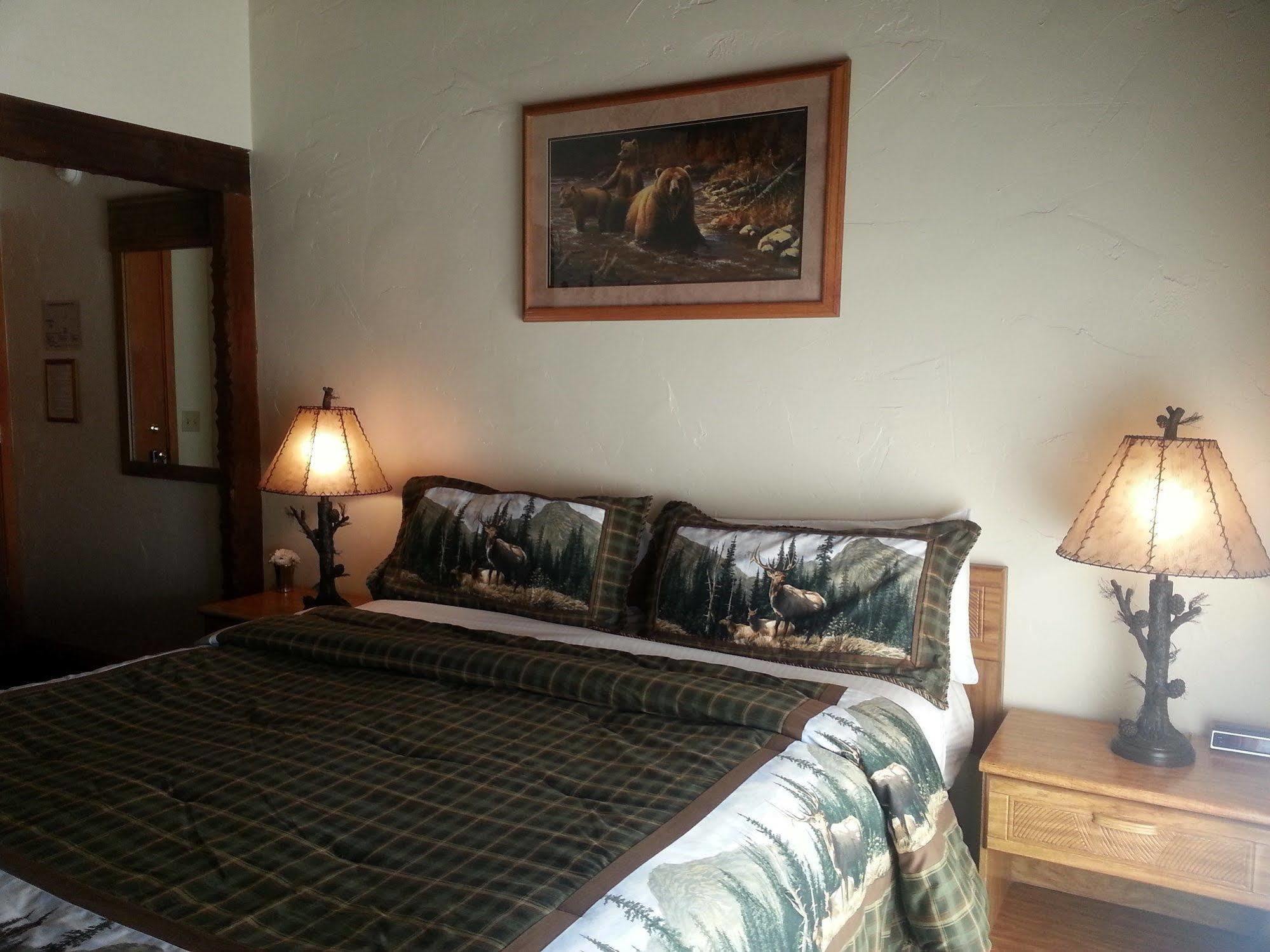 ממות' לייקס Innsbruck Lodge מראה חיצוני תמונה