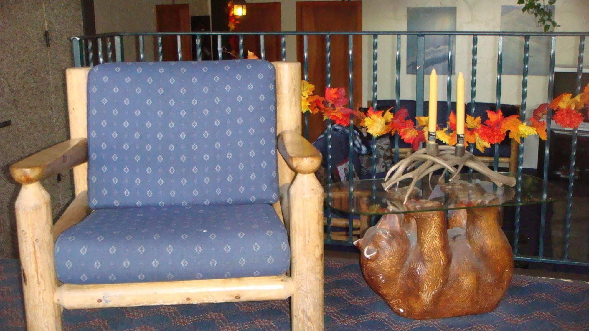 ממות' לייקס Innsbruck Lodge מראה חיצוני תמונה